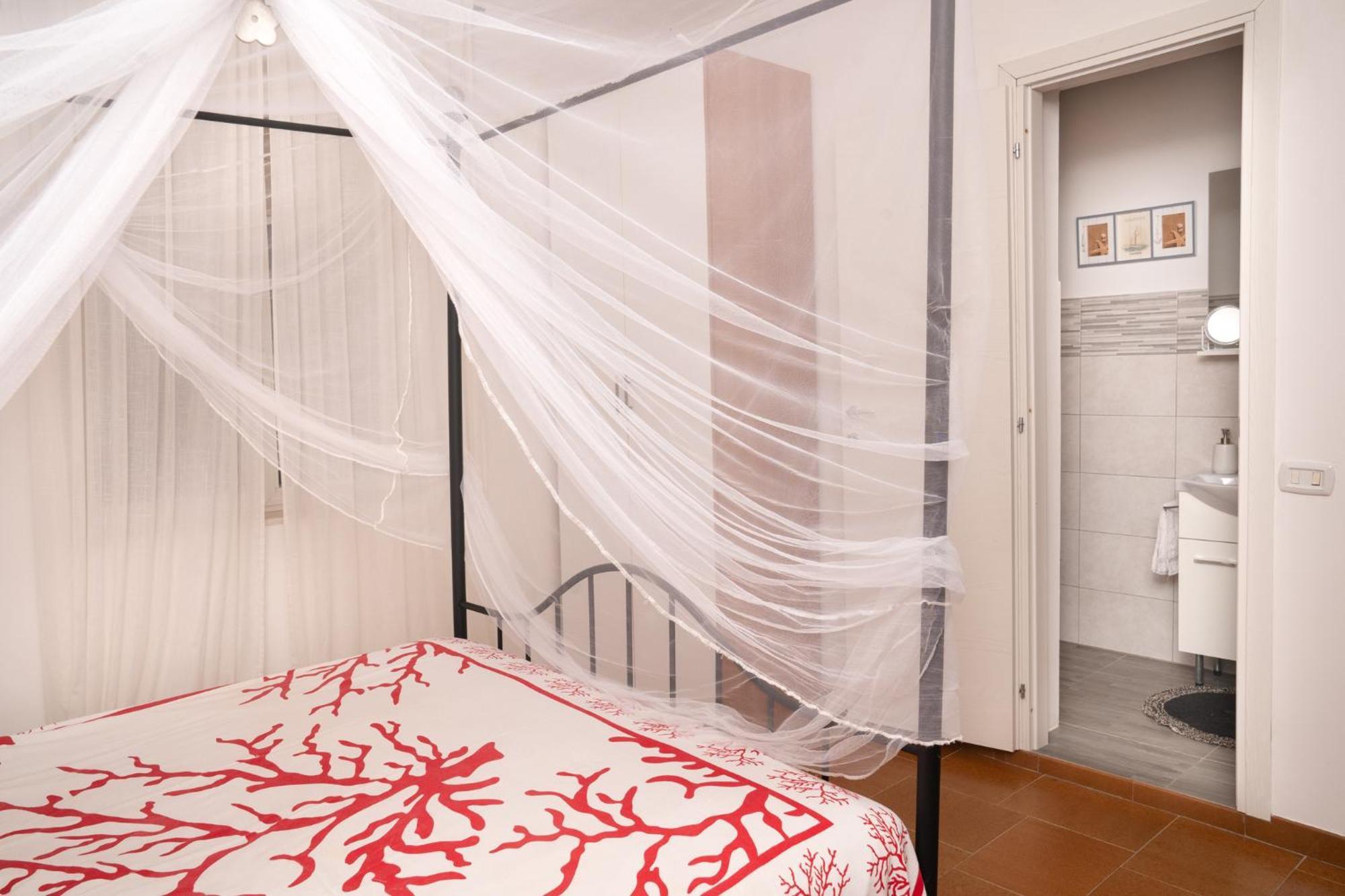 Villa Dan-Rooms In Monopoli Impalata Екстер'єр фото