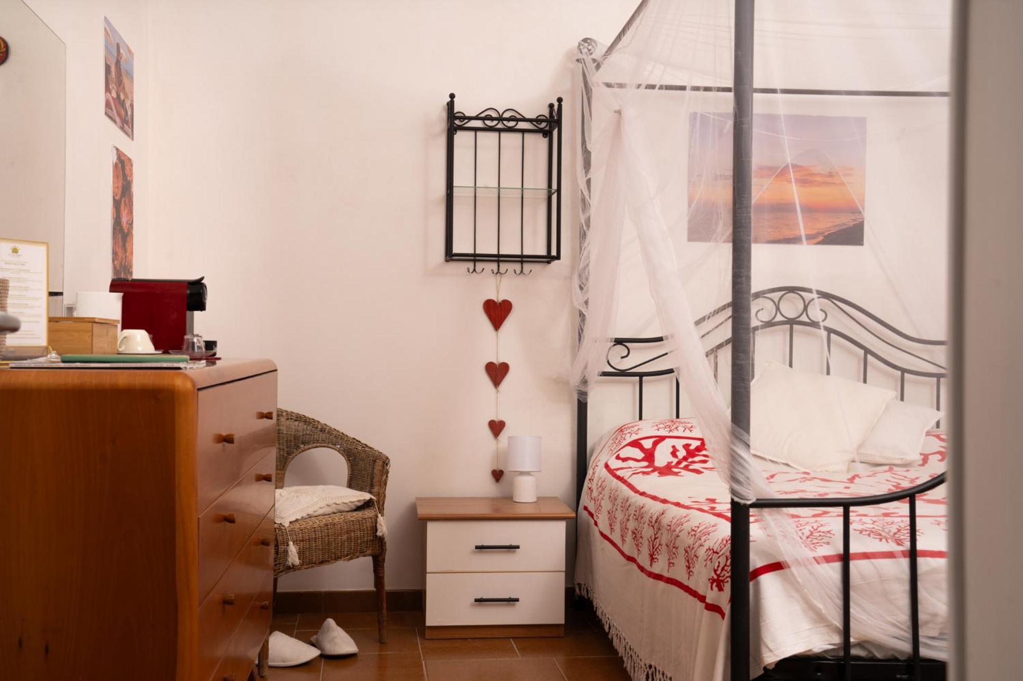 Villa Dan-Rooms In Monopoli Impalata Екстер'єр фото