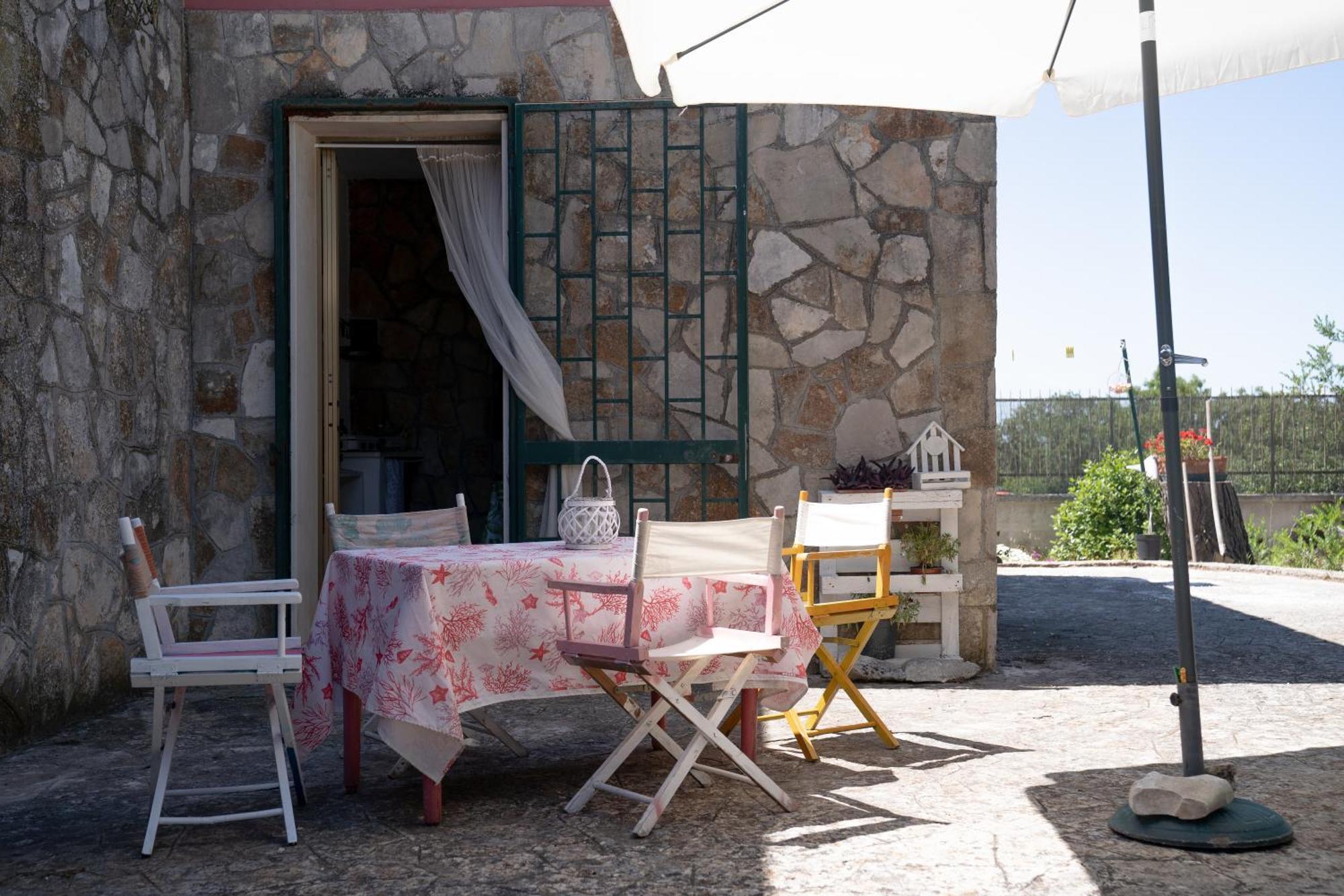 Villa Dan-Rooms In Monopoli Impalata Екстер'єр фото